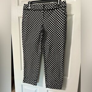 New York & Company 7th Avenue Polka Dot Contemporary Ankle Pants Size 4